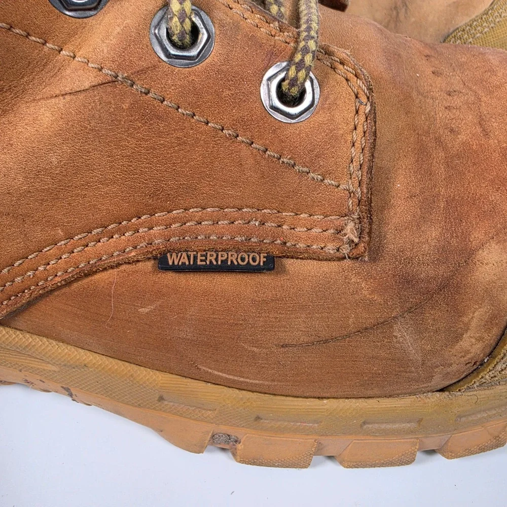 Carhartt Waterproof Work Boots Men's 12 Brown Leather Soft Toe Lace Up Workwear